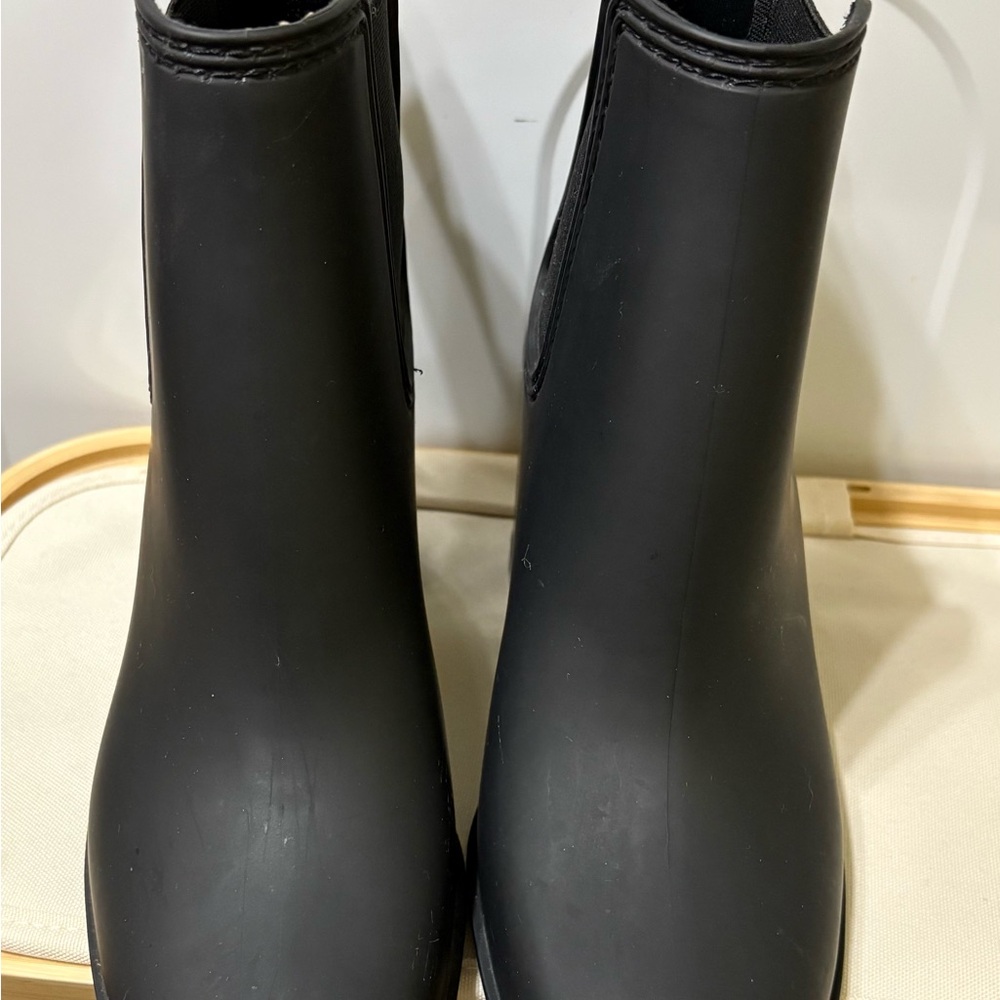 Black Waterproof Winter Boots